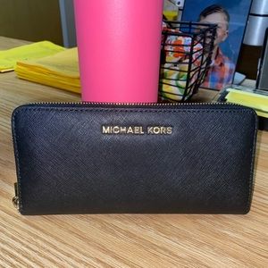 Michael Kors continental wallet